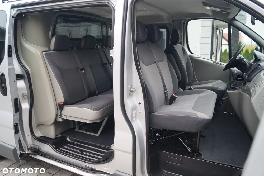 Renault Trafic - 13