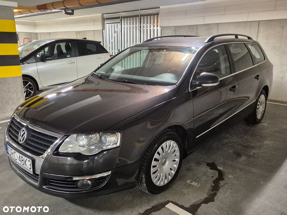 Volkswagen Passat 2.0 TDI DPF Highline - 1