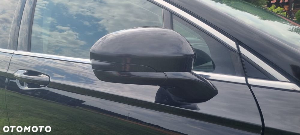 Ford Mondeo 2.0 TDCi Titanium - 29