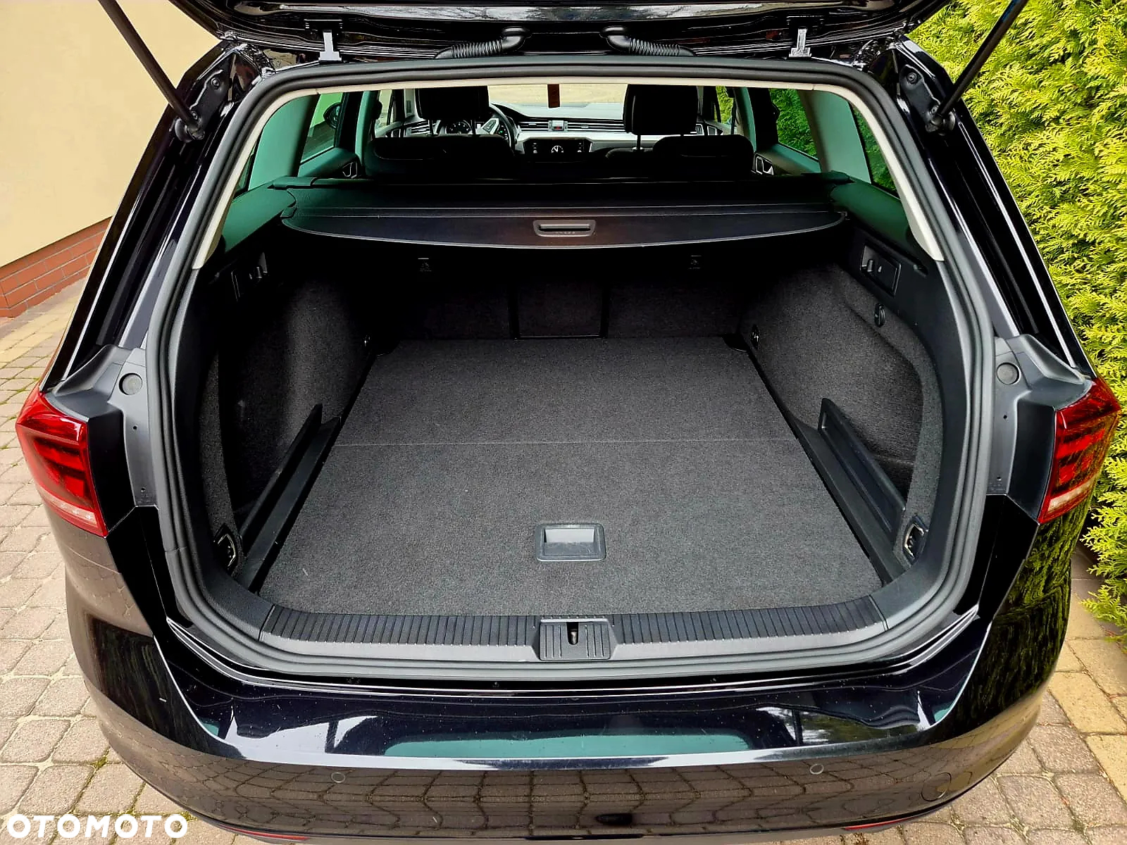 Volkswagen Passat 2.0 TSI Business DSG - 33