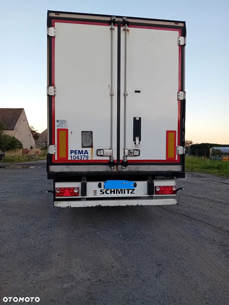 Schmitz Cargobull Schmitz SKO/ thermo king - 3