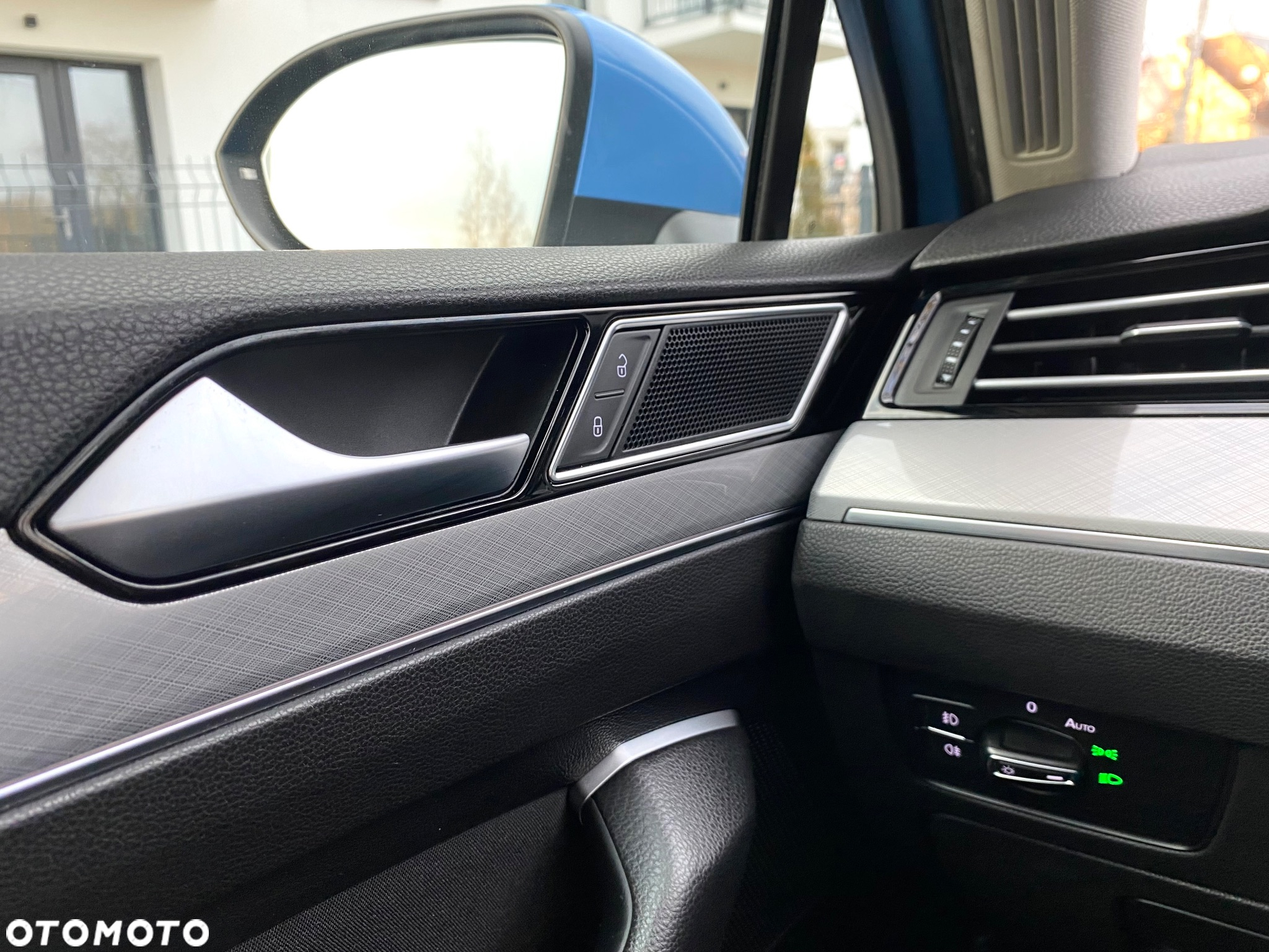 Volkswagen Passat 2.0 TDI EVO Elegance DSG - 30