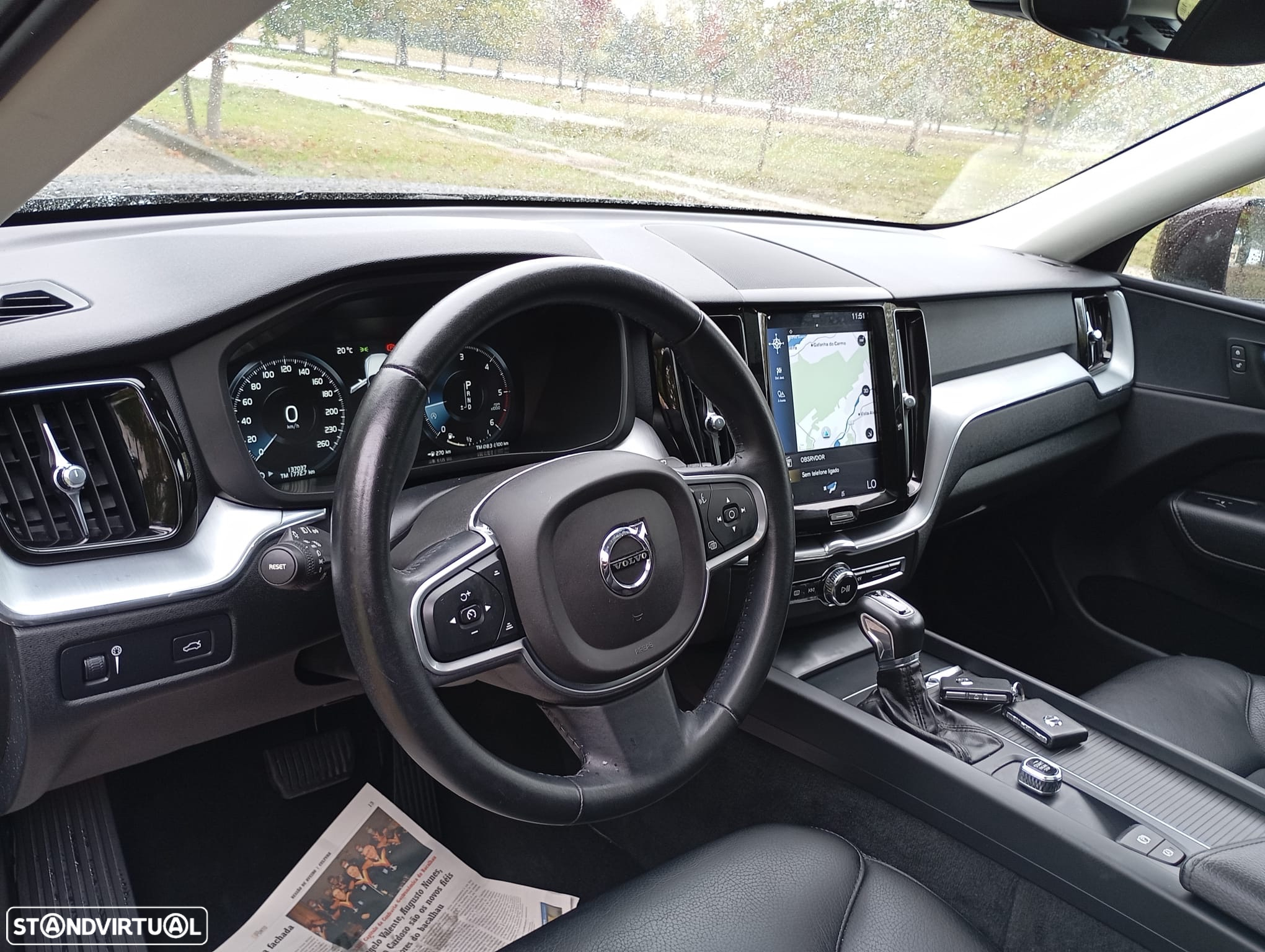 Volvo XC 60 2.0 D4 Momentum AWD Geartronic - 16