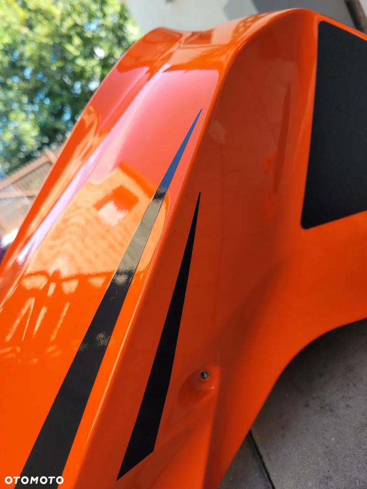 Bak, zbiornik paliwa KTM 1290 Super Duke 17-20 - 24