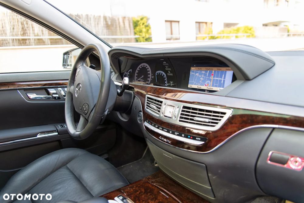 Mercedes-Benz Klasa S 500 L BlueEFFICIENCY 4-Matic - 13