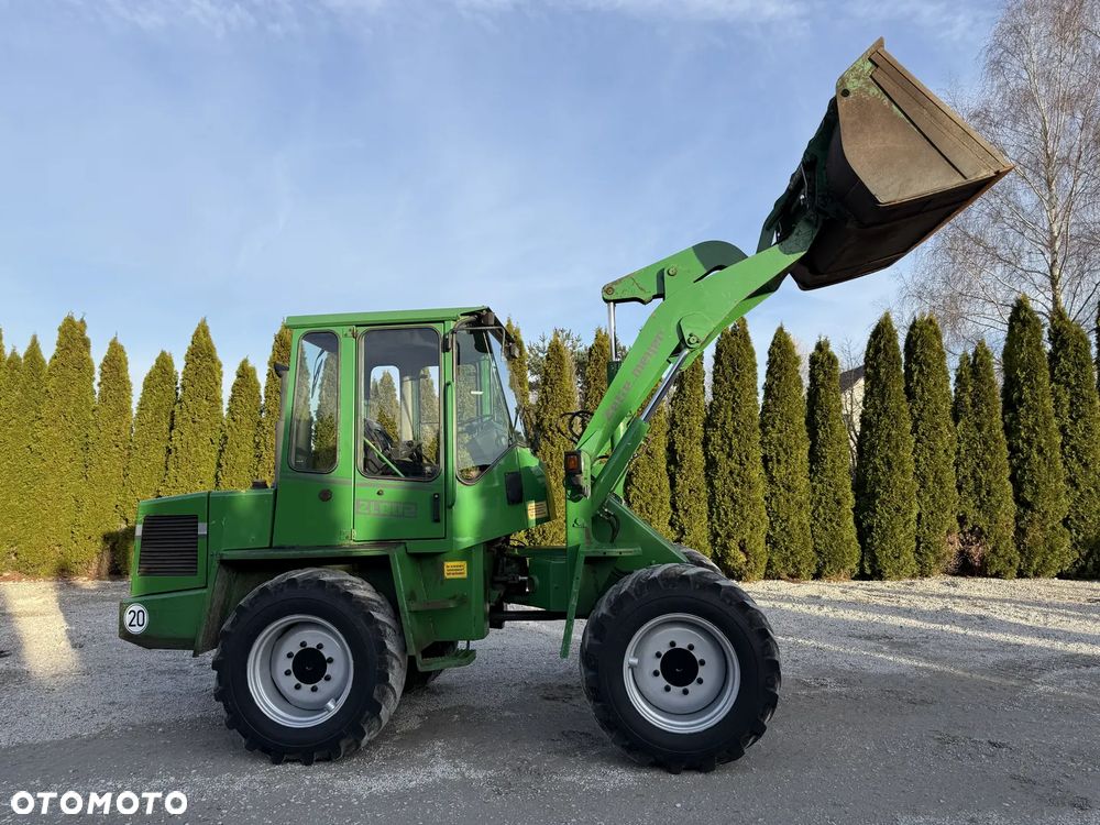 Zettelmeyer ZL 802 / ORYGINAŁ / NIE MALOWANA / PIĘKNIE UTRZYMANA / SILNA I SZYBKA / ZADBANA / SPROWADZONA Z NIEMIEC / SILNIK DEUTZ / 602 702 407 408 410 60 70 80 M - 1