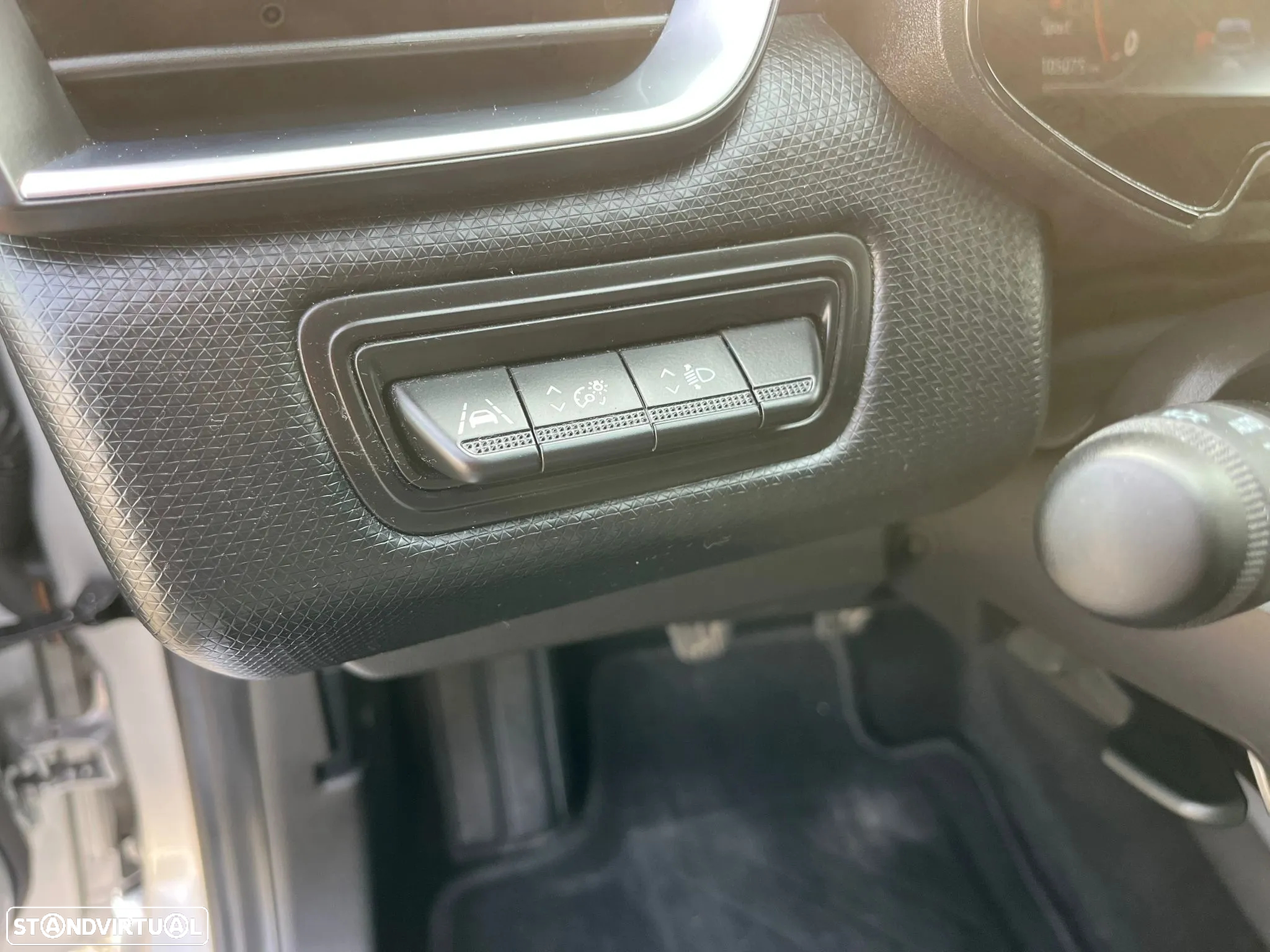 Renault Clio 1.5 Blue dCi Intens - 19