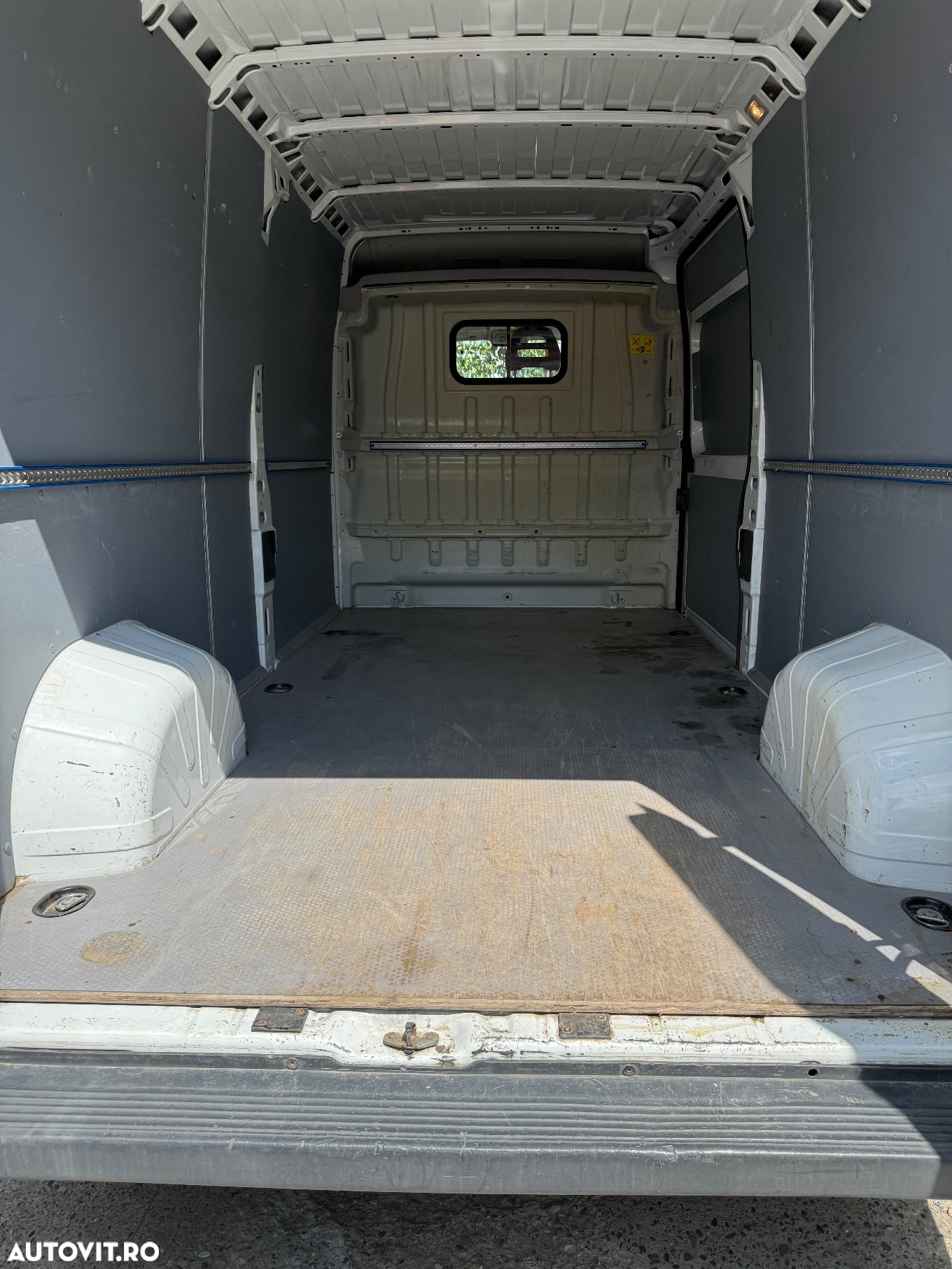 Peugeot Boxer - 4