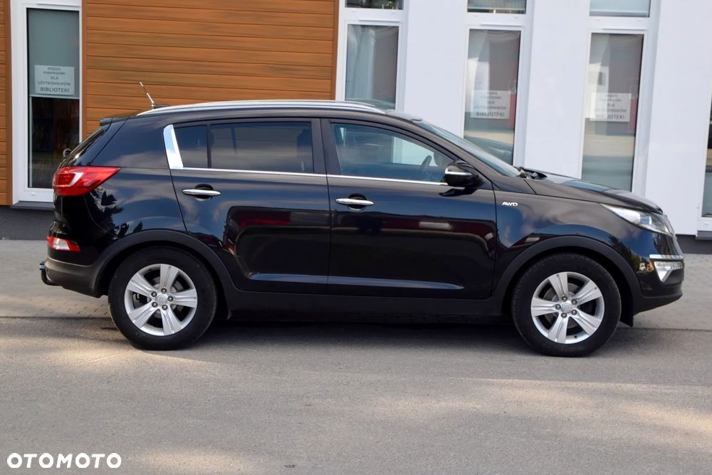 Kia Sportage 2.0 CRDI 4WD Dream-Team Edition - 9
