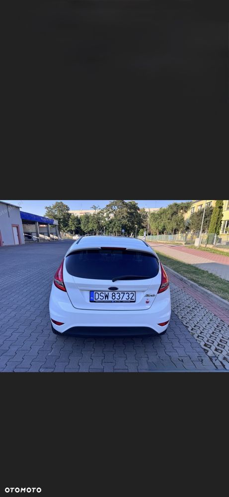 Ford Fiesta 1.25 Ambiente - 4