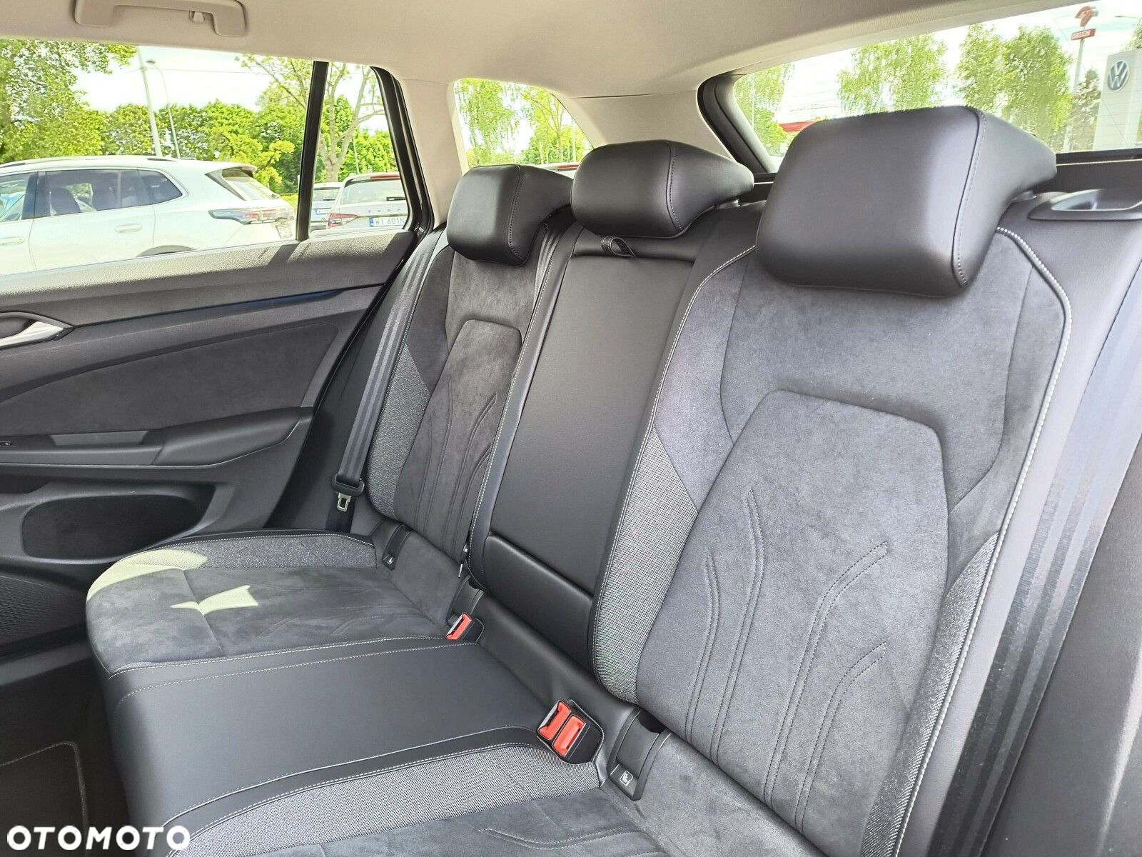 Volkswagen Golf - 26