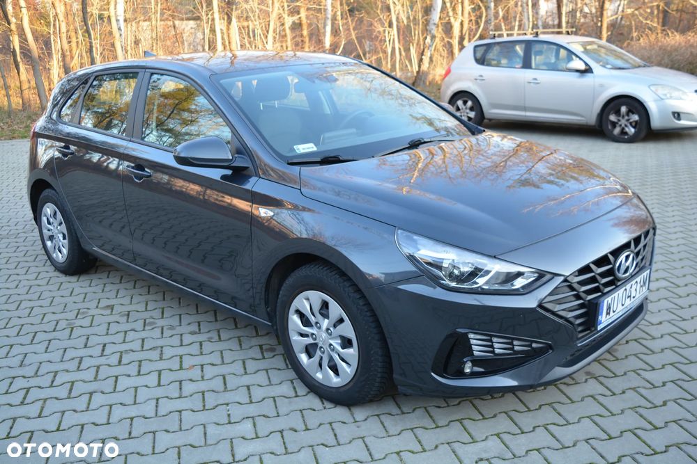 Hyundai i30 1.5 DPI Classic + - 8