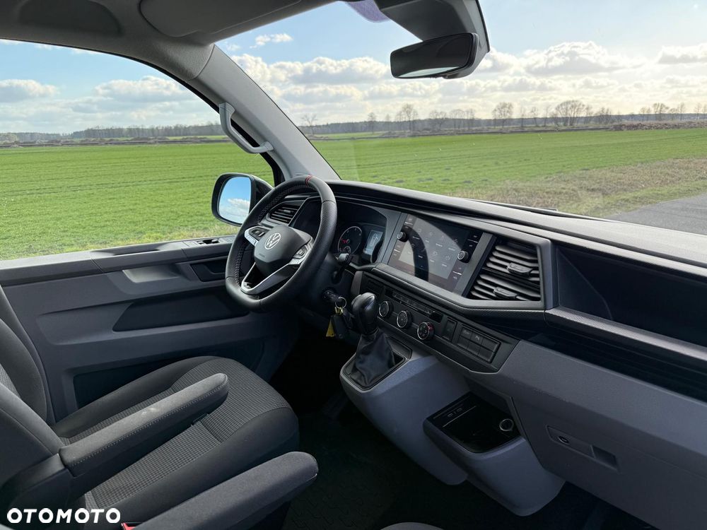 Volkswagen Transporter  T6.1 - 12