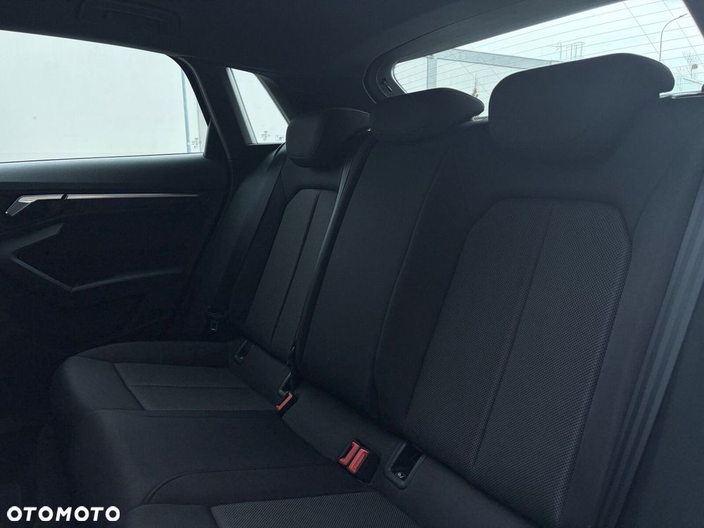 Audi A3 Sportback - 19