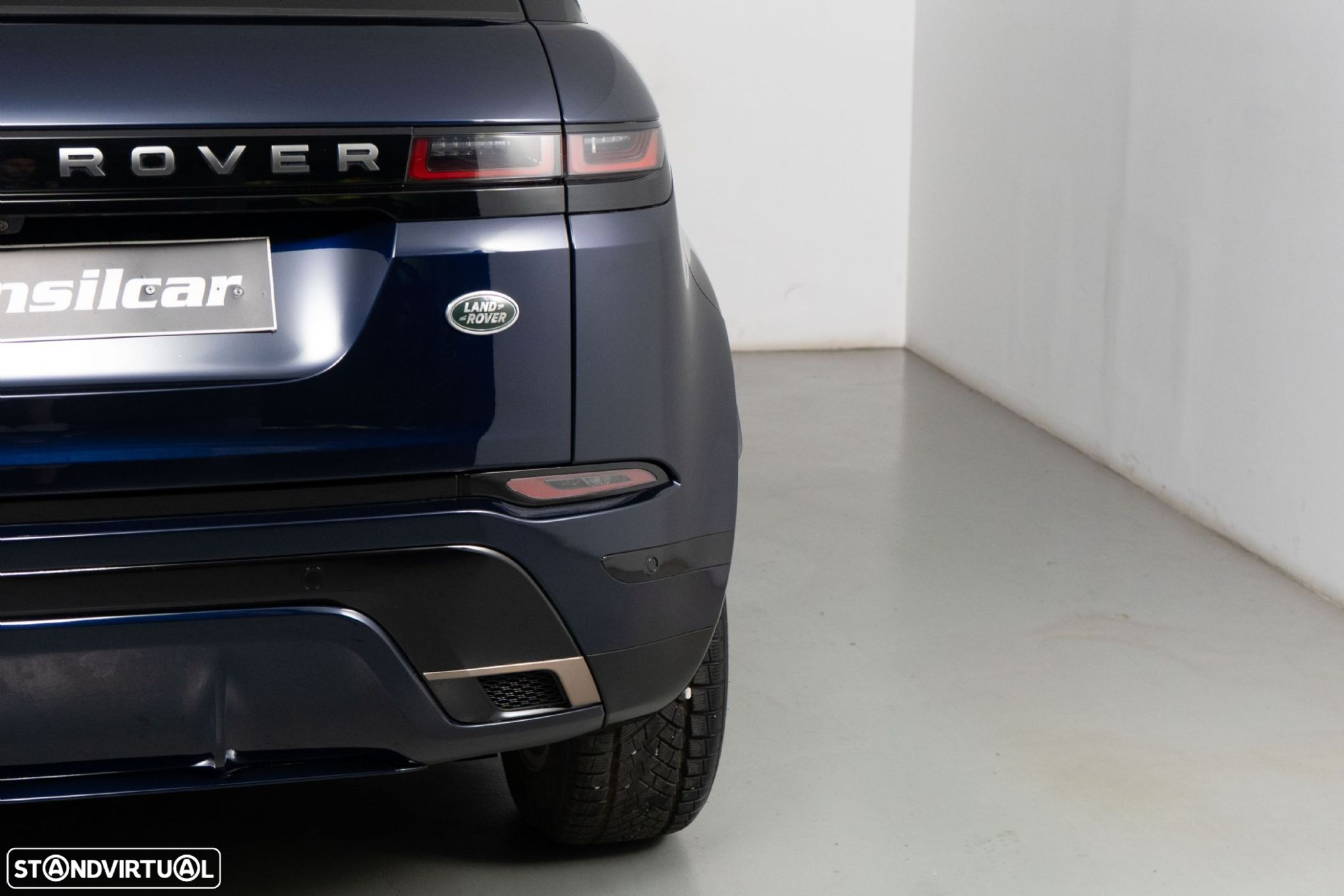 Land Rover Range Rover Evoque 1.5 P300e AWD Auto - 16