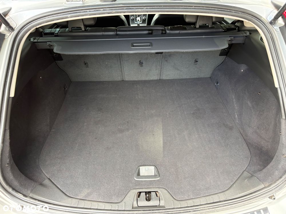 Volvo V60 D3 Geartronic Kinetic - 20