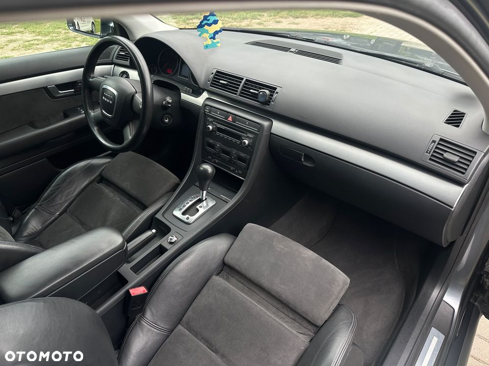 Audi A4 Avant - 28