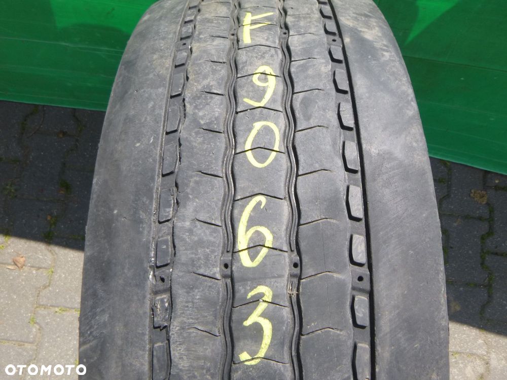 Opona ciężarowa 285/70/19.5 Michelin X-MULTI Z. Opony ciężarowe - 2