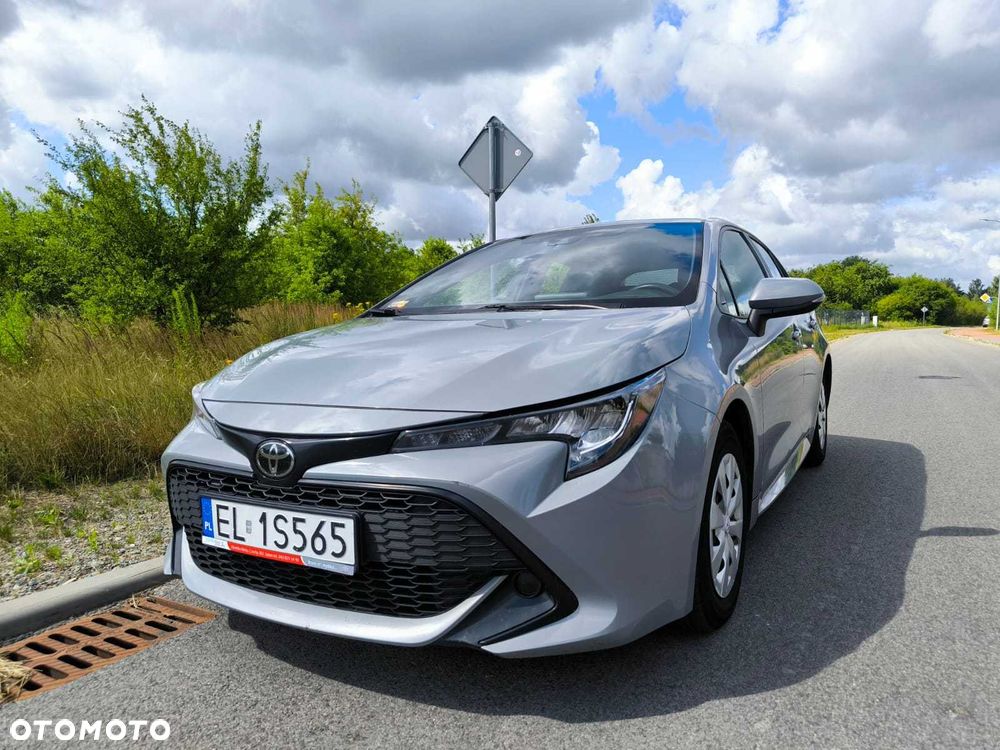 Toyota Corolla - 1