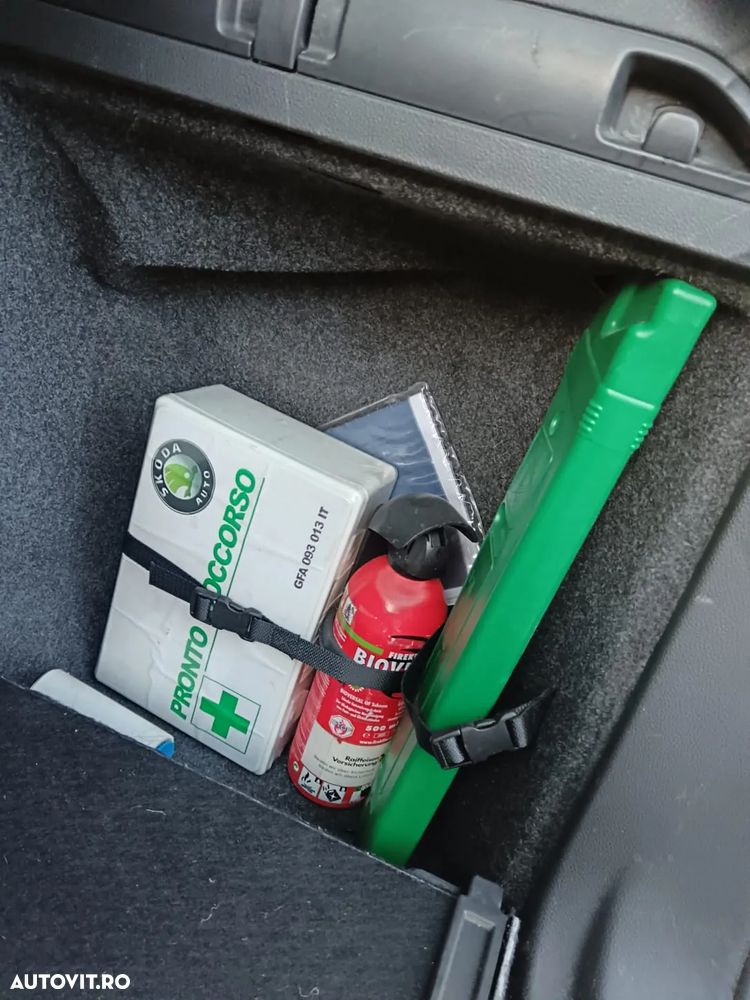 Skoda Superb 2.0 TDI Elegance - 13