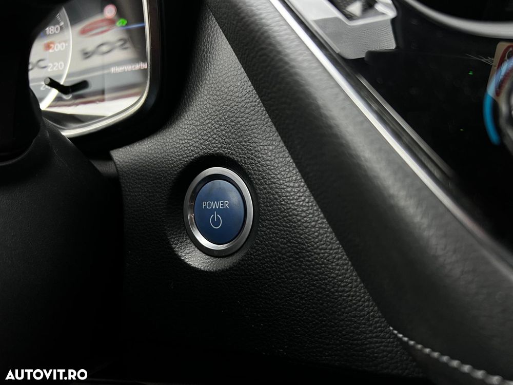 Toyota Corolla - 21