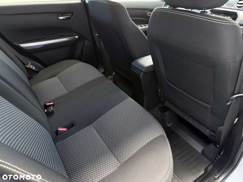 Suzuki Vitara - 34