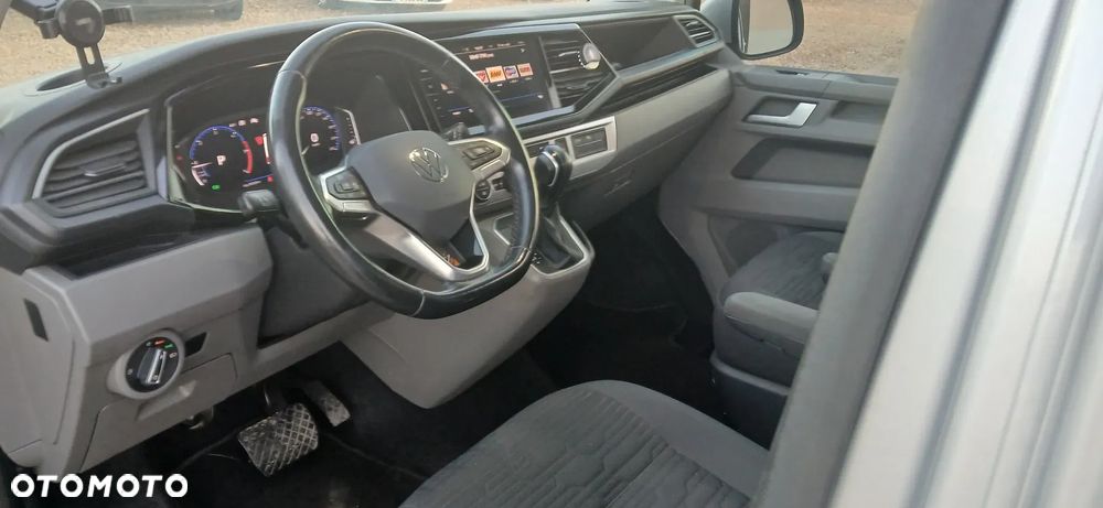 Volkswagen Caravelle 2.0 TDI L1 Comfortline DSG - 16