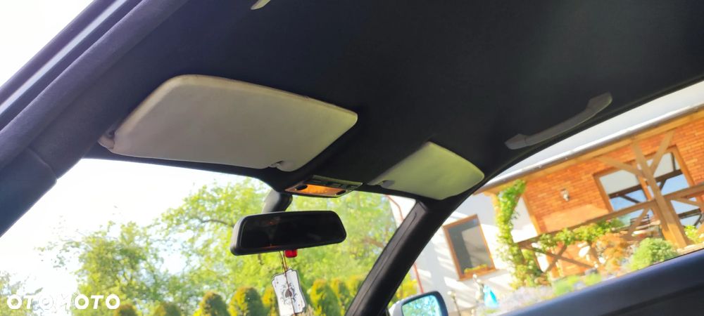 BMW Seria 3 320 Ci - 17