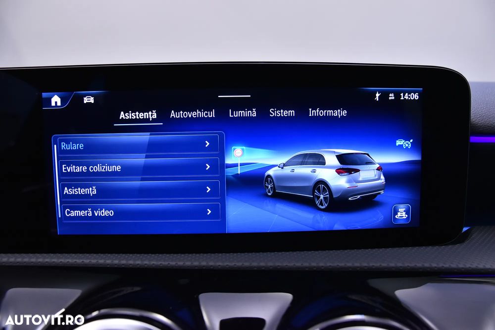 Mercedes-Benz A 220 4MATIC MHEV 8G-DCT - 21