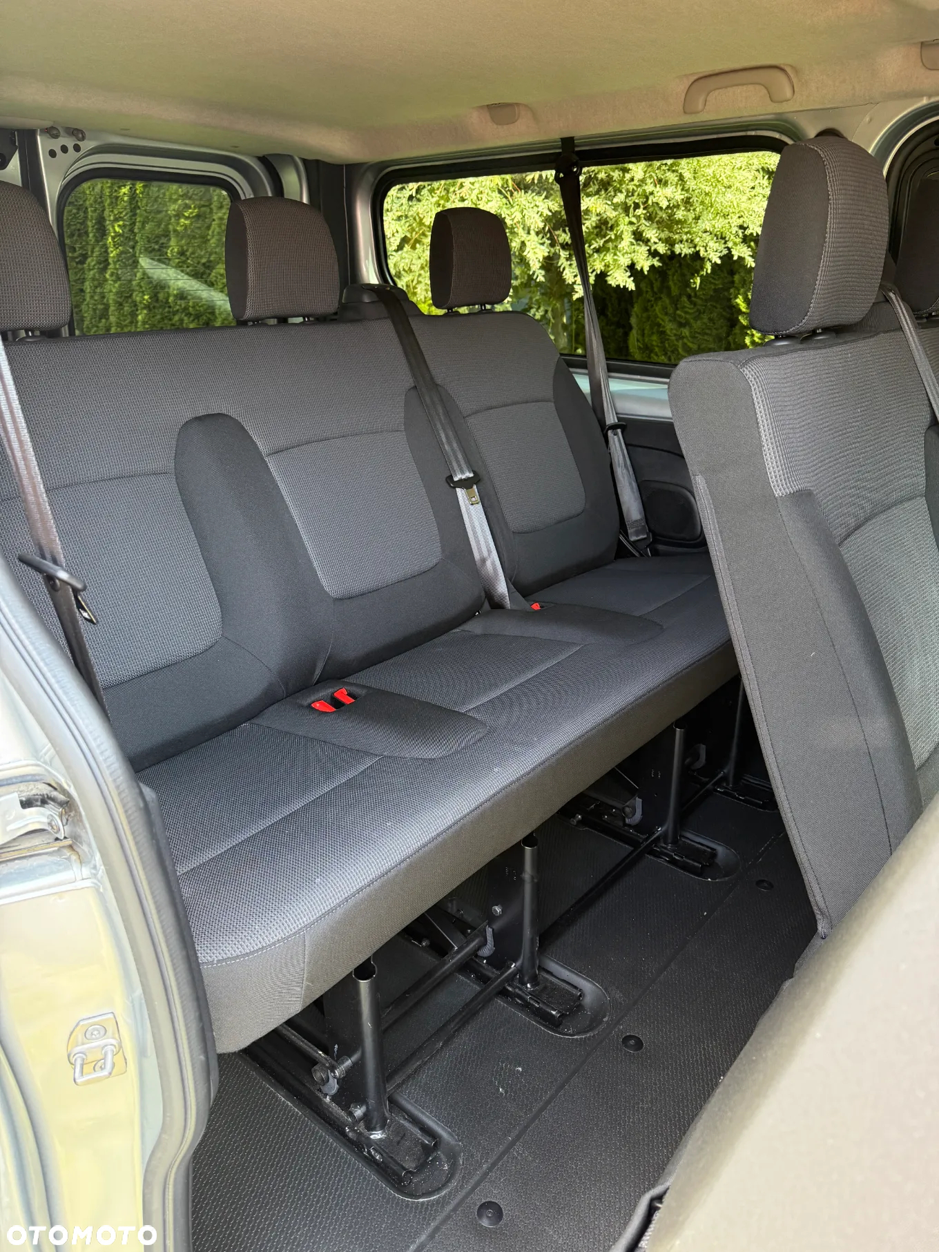 Renault Trafic 2.0 dCi L2H1 HD Extra (bryg.) - 16