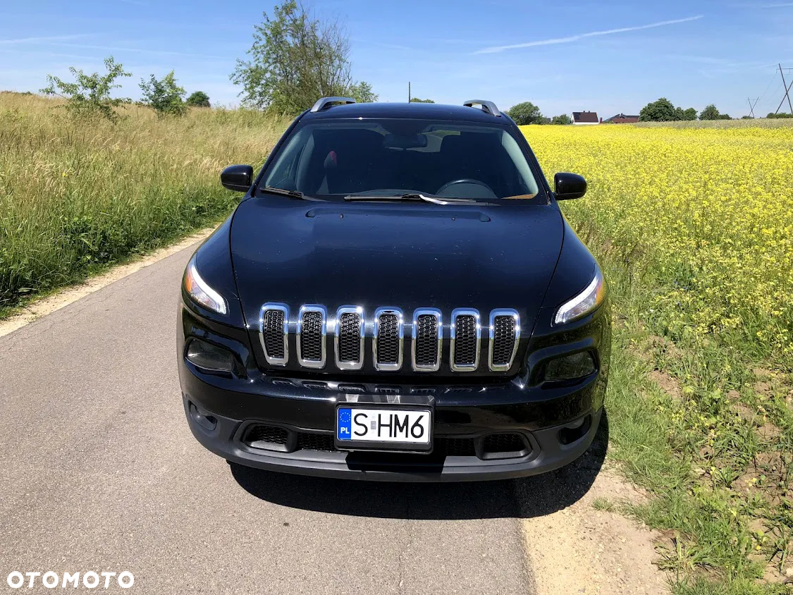 Jeep Cherokee - 4