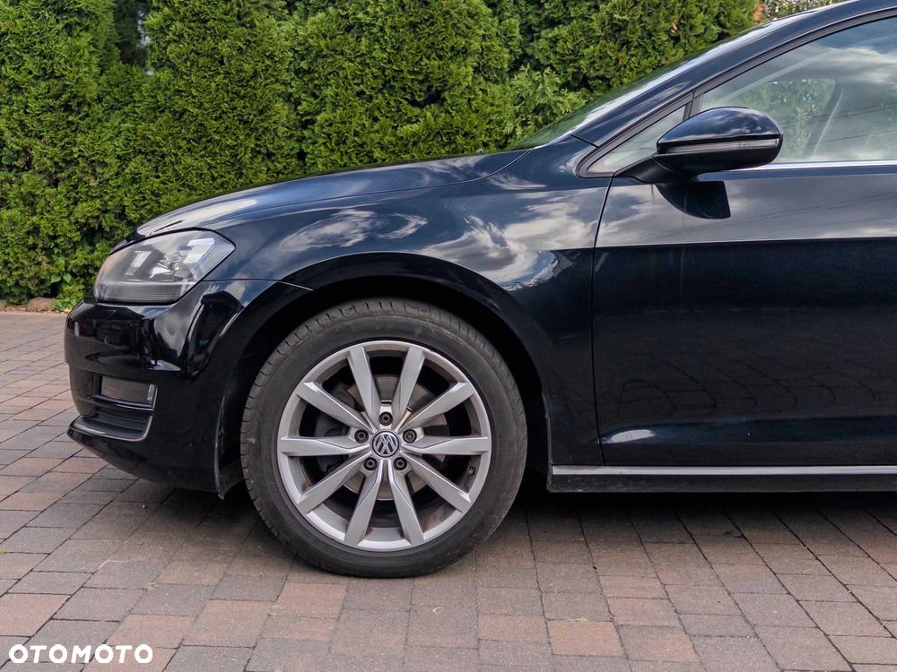 Volkswagen Golf - 4