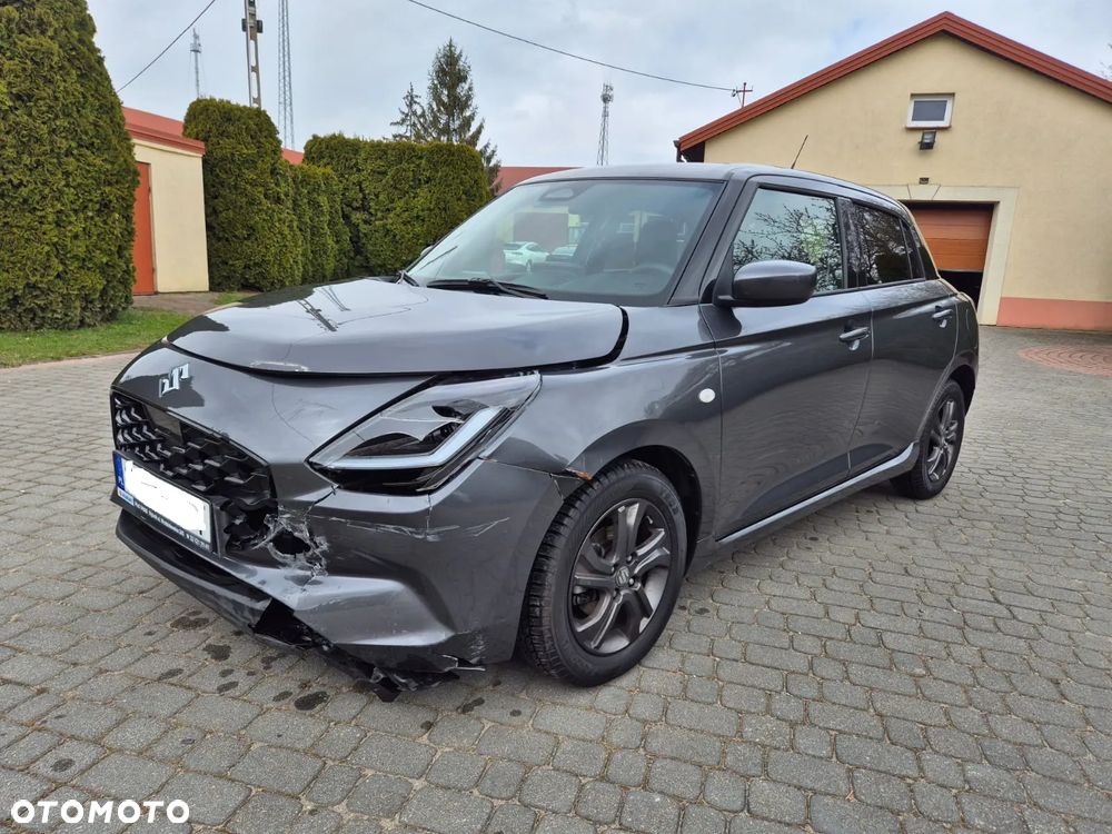 Suzuki Swift 1.2 Dualjet SHVS Premium Plus CVT - 3