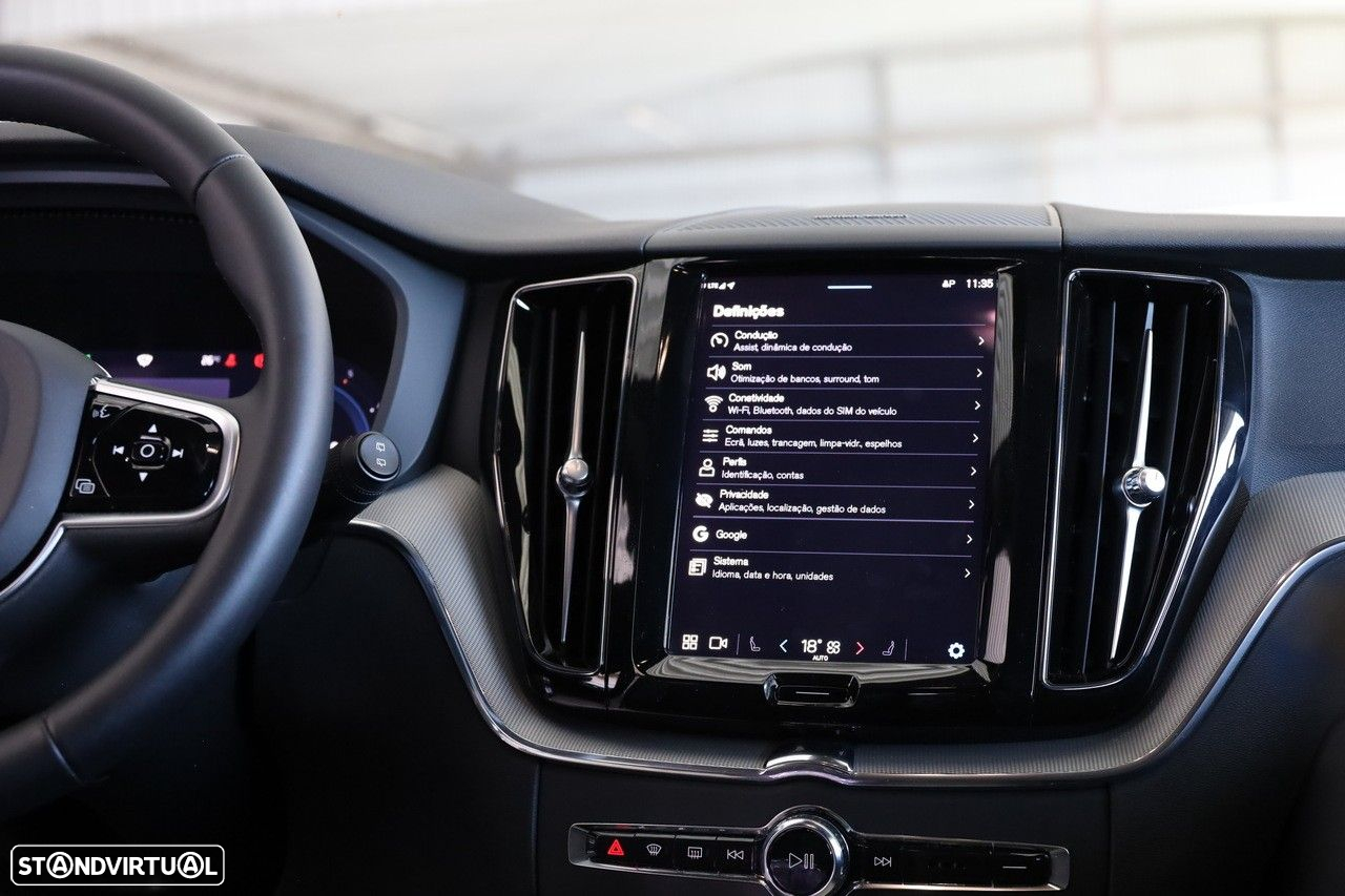 Volvo XC 60 2.0 B4 Plus Dark - 14