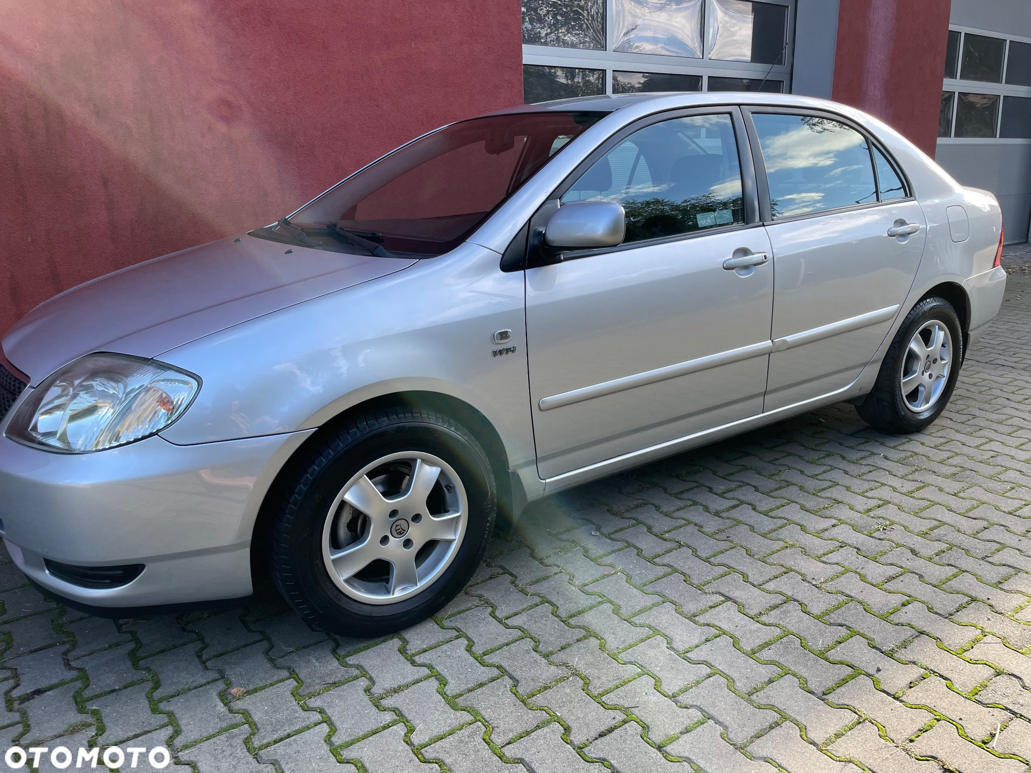 Toyota Corolla 1.6 VVT-i Sol - 2