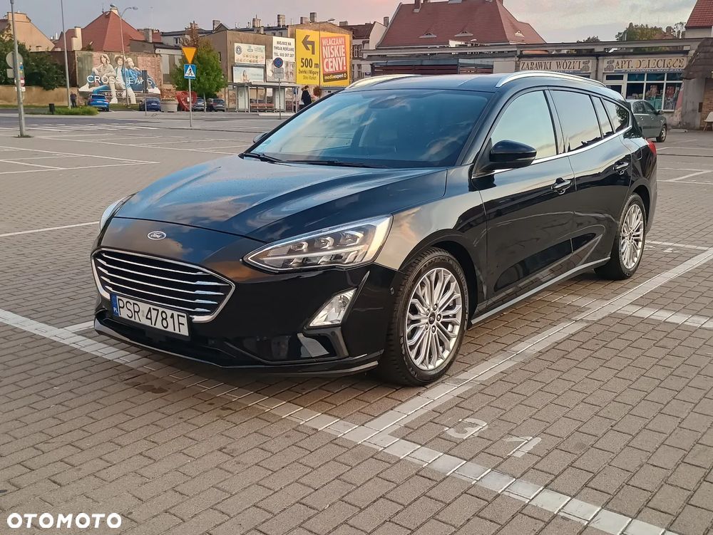 Ford Focus 1.0 EcoBoost Titanium Business - 1