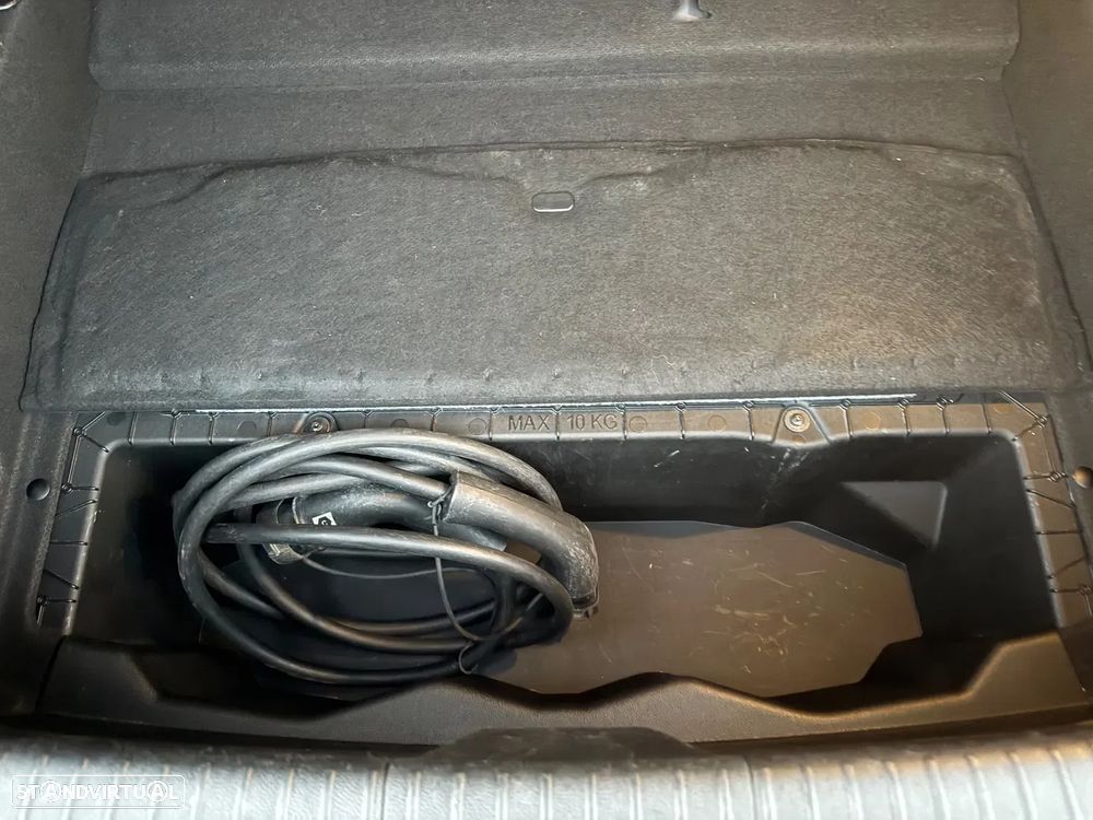 Renault Mégane E-Tech EV60 220hp optimum charge Equilibre - 38