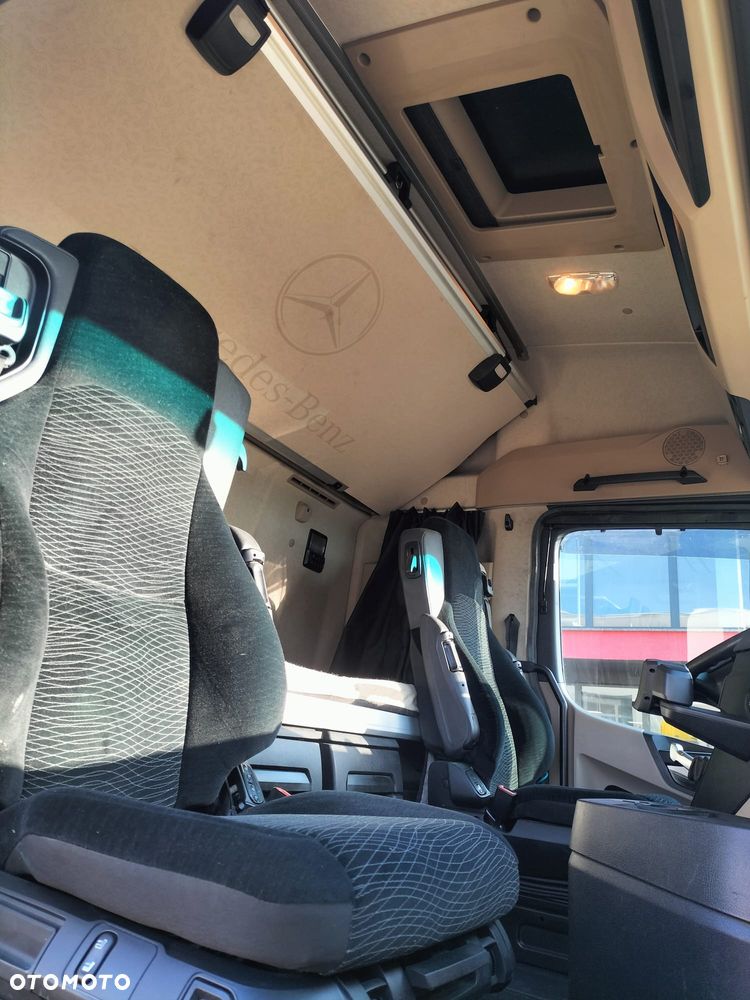 Mercedes-Benz Actros 2542 - 11