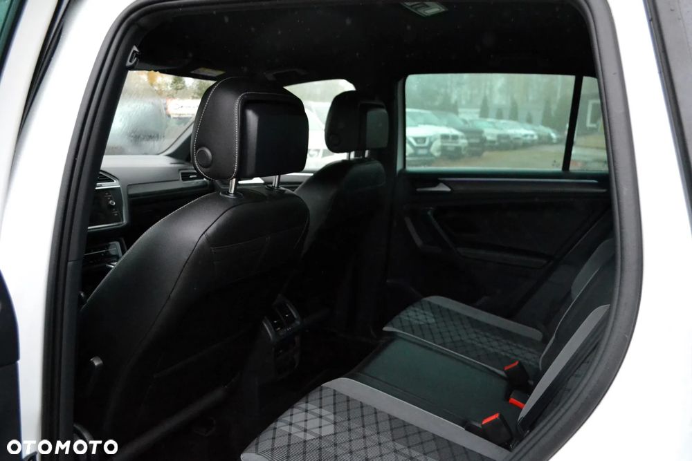 Volkswagen Tiguan 1.5 TSI OPF DSG R-Line - 11