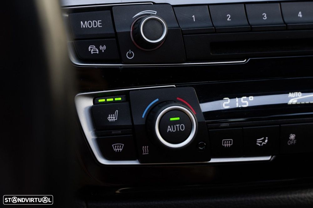 BMW 330 e iPerformance Pack M - 23