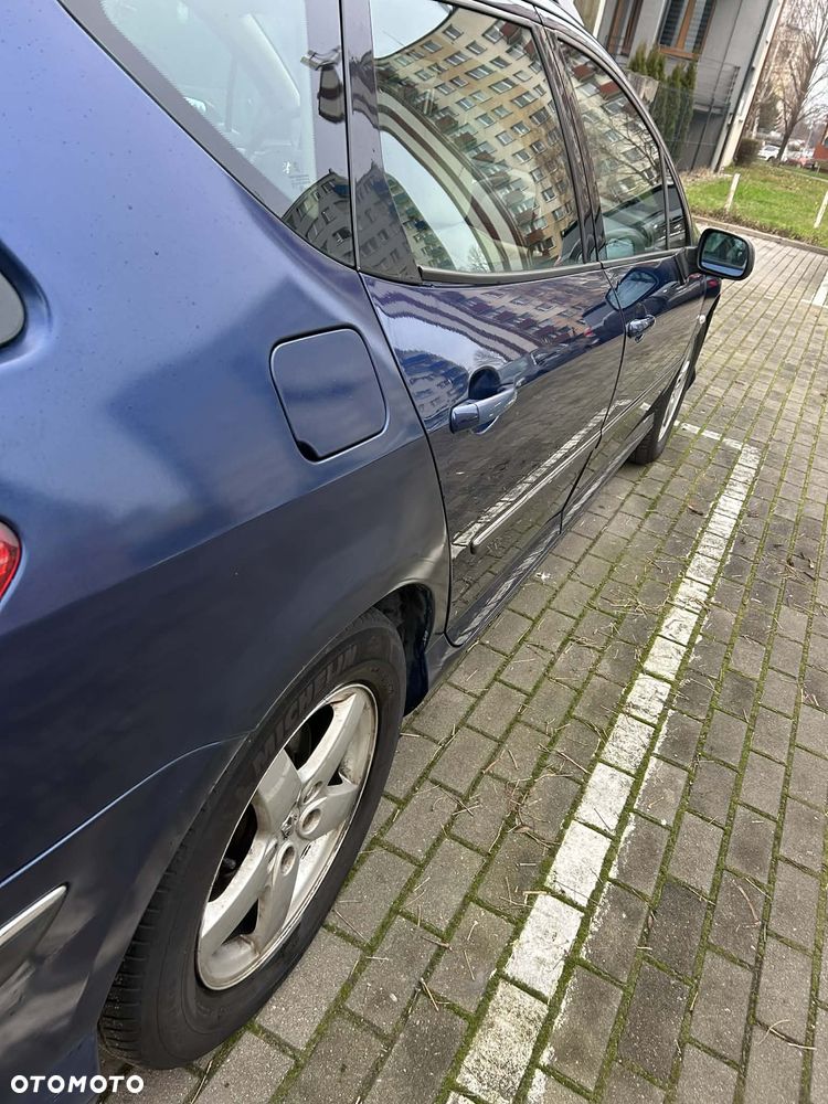 Peugeot 407 2.0 HDI Premium navtech gama - 5