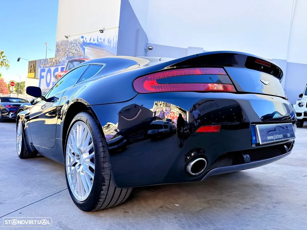 Aston Martin Vantage Coupe V8 Sportshift - 40