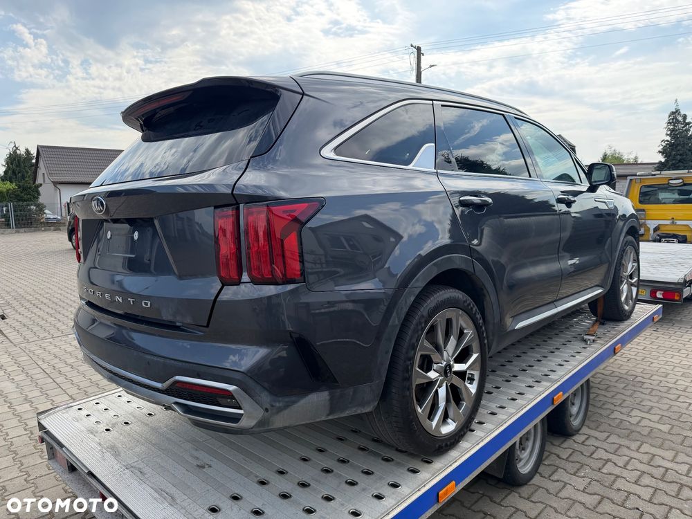 Kia Sorento 2.2 CRDi DCT8 AWD Platinum - 5