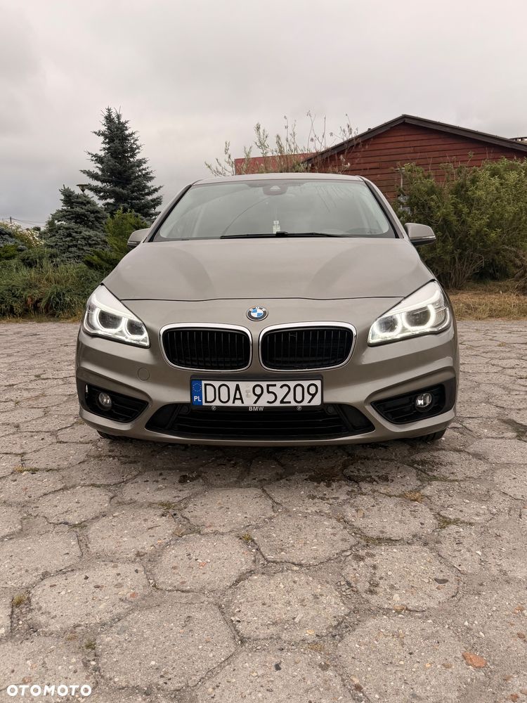 BMW Seria 2 218i - 2