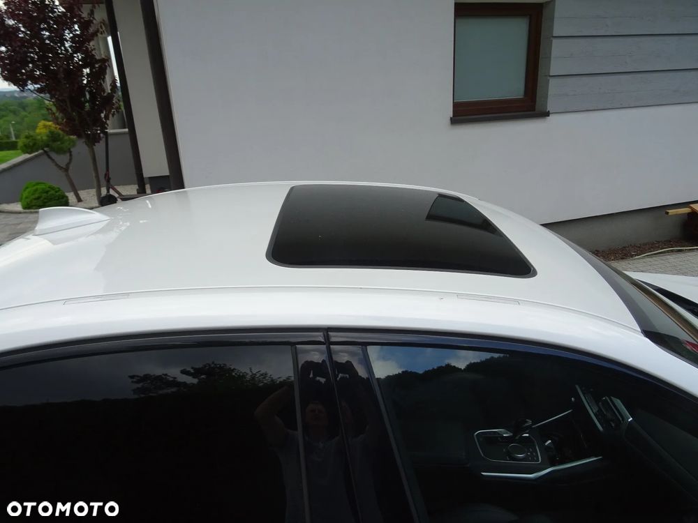 BMW Seria 3 320d xDrive M Sport - 8