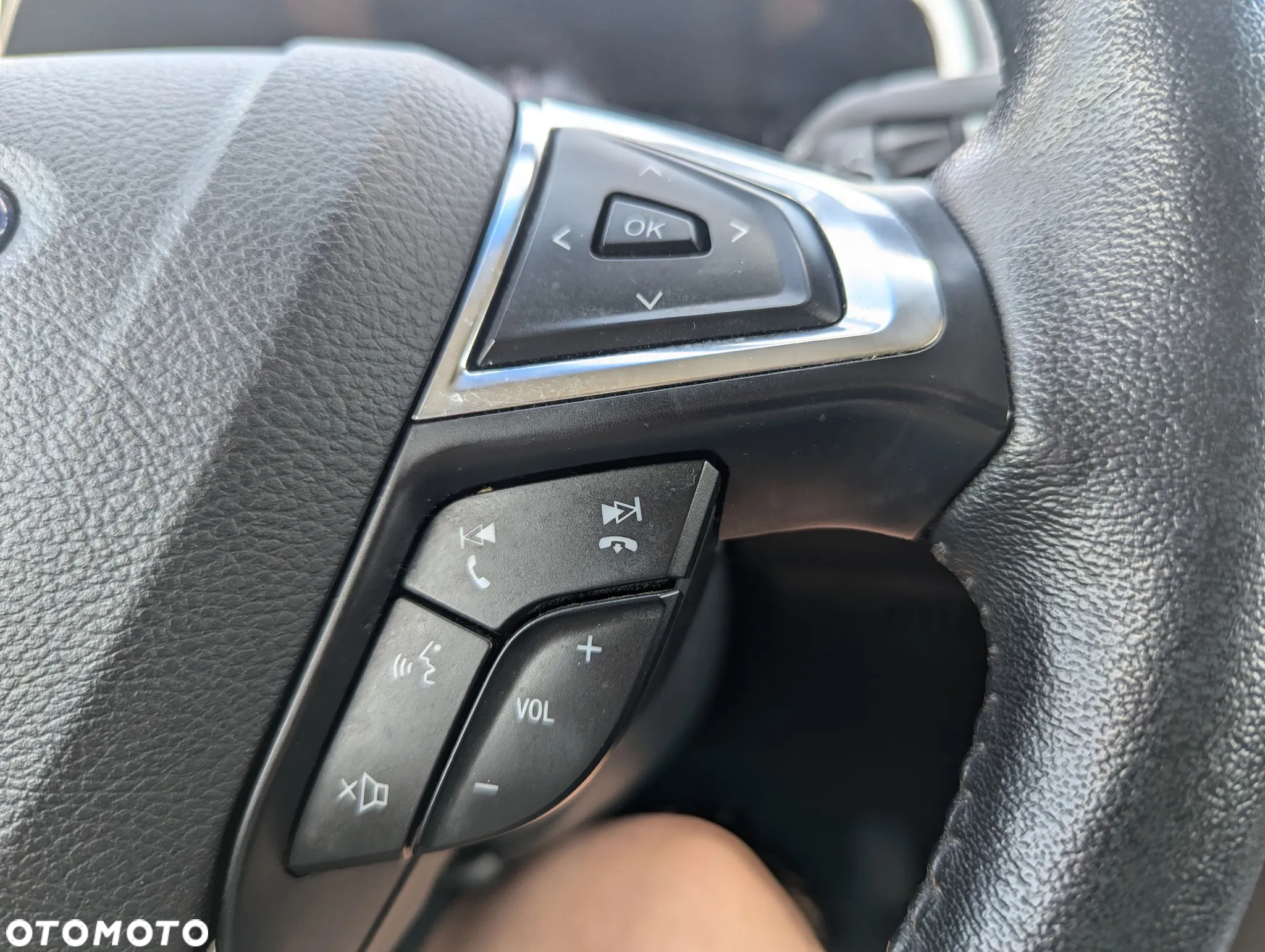 Ford Edge - 15