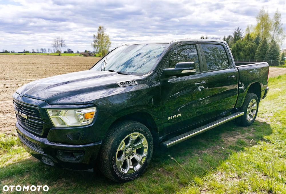 RAM 1500 5.7 Crew Cab Bighorn - 6