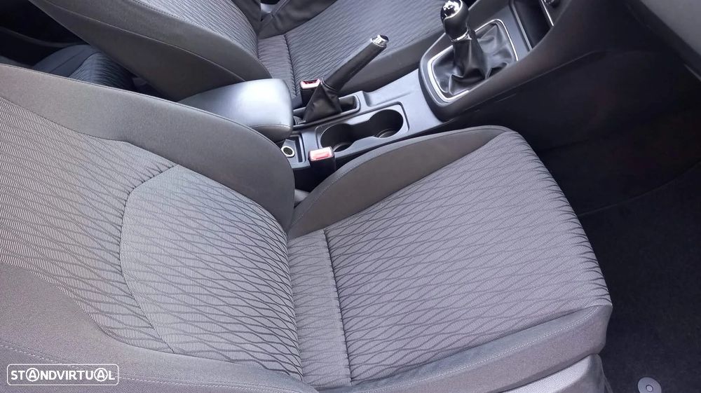 SEAT Leon ST 1.6 TDI S&S Style - 15