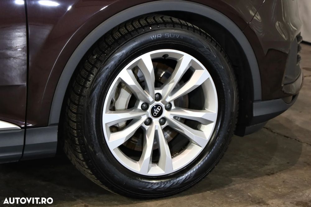 Audi Q7 3.0 55 TFSI quattro Tiptronic Basic - 31