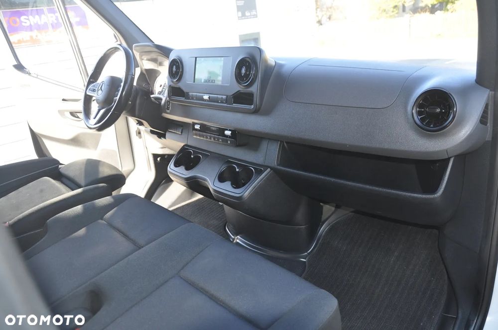 Mercedes-Benz SPRINTER 317 - 29